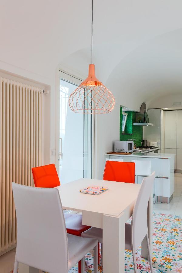 The Lodge Scala Bagian luar foto