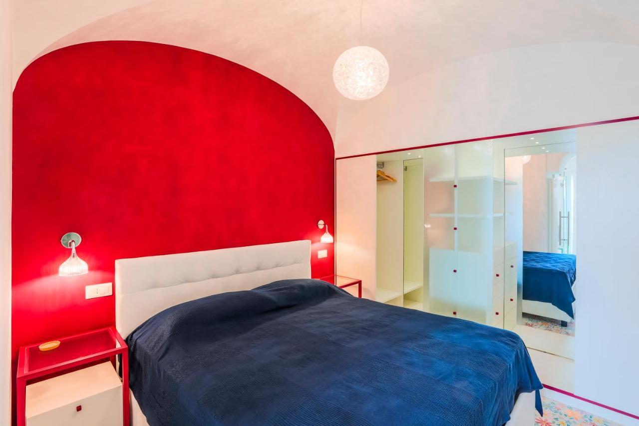The Lodge Scala Bagian luar foto